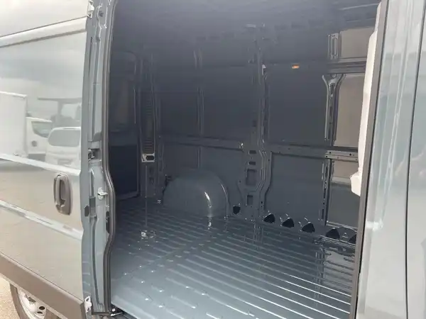 FIAT Ducato 35 L2H2 Automatik (19/22)