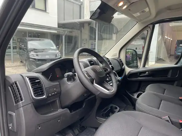 FIAT Ducato 35 L2H2 Automatik (8/22)