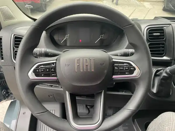FIAT Ducato 35 L2H2 Automatik (10/22)