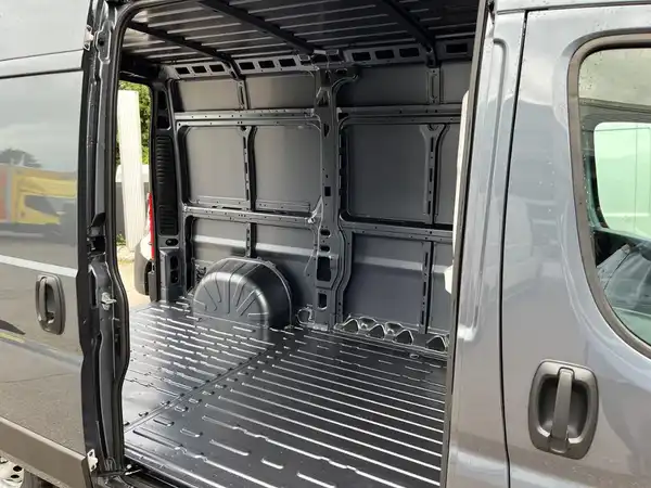 FIAT Ducato Maxi 35 L2H2 (16/18)