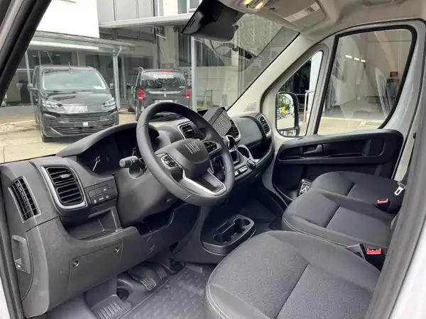 FIAT Ducato 35 L3H3 Automatik (7/21)