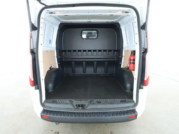 FORD Transit Custom DOKA Trend 300 L1 (8/17)