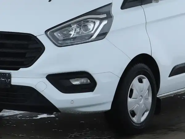 FORD Transit Custom (10/17)