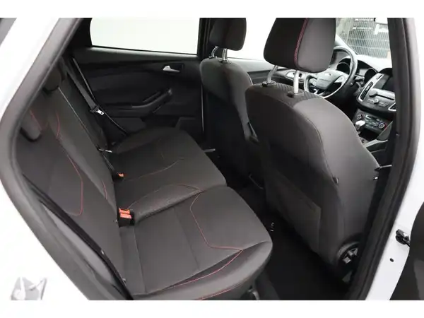 FORD Focus 1.0 EcoBoost ST-Line Start/Stopp (17/20)