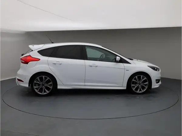 FORD Focus 1.0 EcoBoost ST-Line Start/Stopp (7/20)