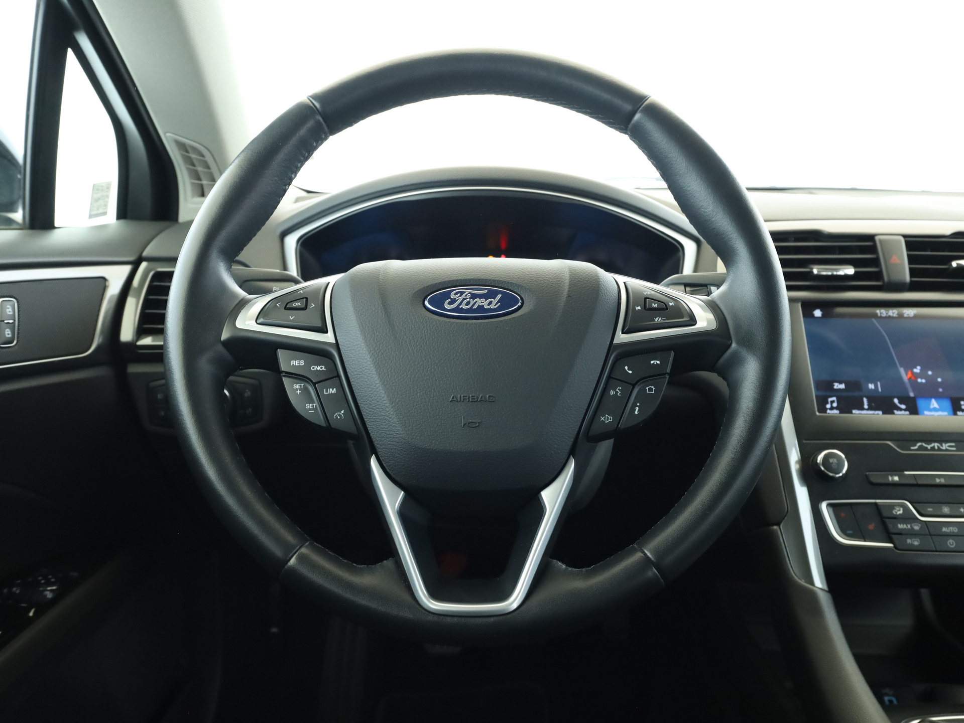 FORD Mondeo Turnier 1.5Eco (15/30)