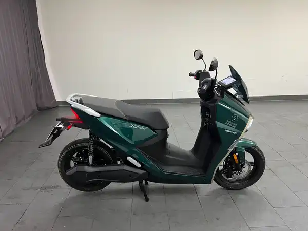 HORWIN SK3 PLUS GREEN METALLIC mit 2 Akkus (7/9)