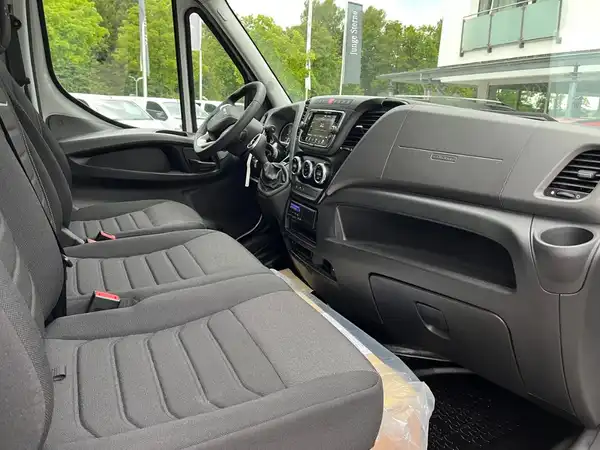 IVECO Daily 50C18HA8/P Koffer (18/23)