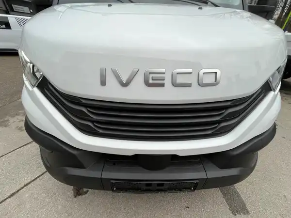 IVECO Daily 35S18H Koffer LBW (25/26)