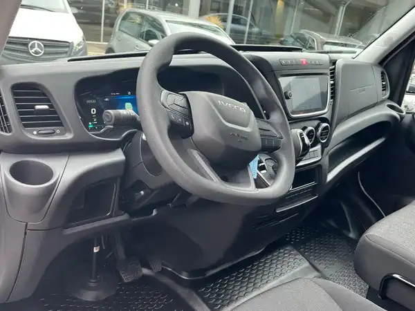 IVECO Daily 35S16A8V HIMATIC (9/21)