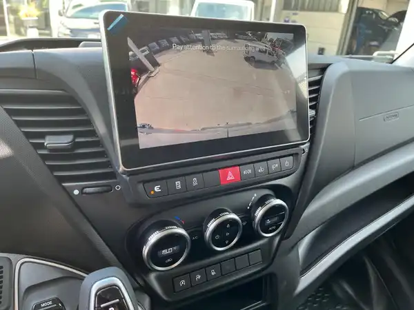 IVECO Daily 35S16AB V Automatik (11/21)