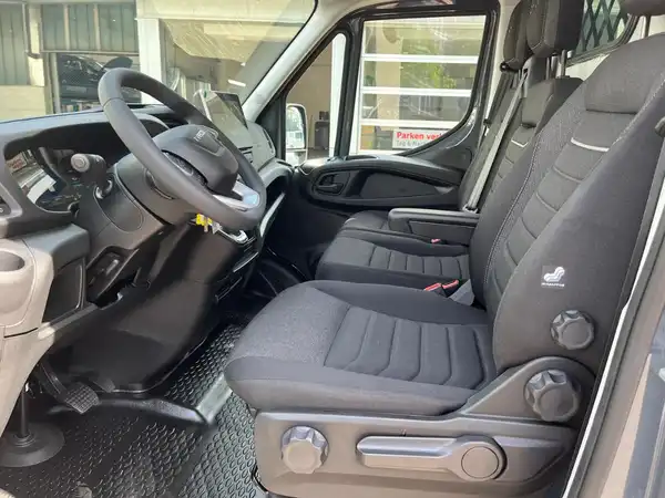 IVECO Daily 35S16AB V Automatik (8/21)
