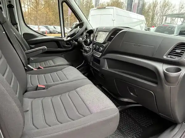 IVECO Daily 35S12D DOKA Pritsche (20/24)
