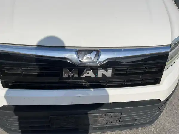 MAN TGE Koffer (16/16)