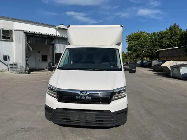 MAN TGE Koffer (3/16)