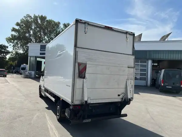 MAN TGE Koffer (7/16)