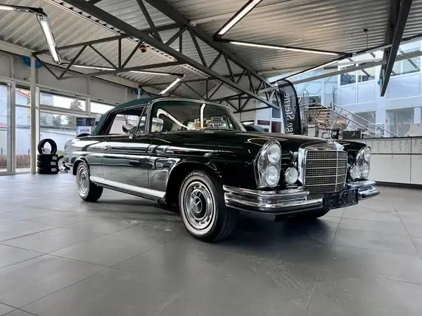 MERCEDES-BENZ 280 SE Cabriolet (W111) (3/20)