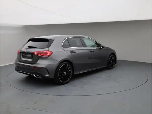 MERCEDES-BENZ A 220 (5/21)