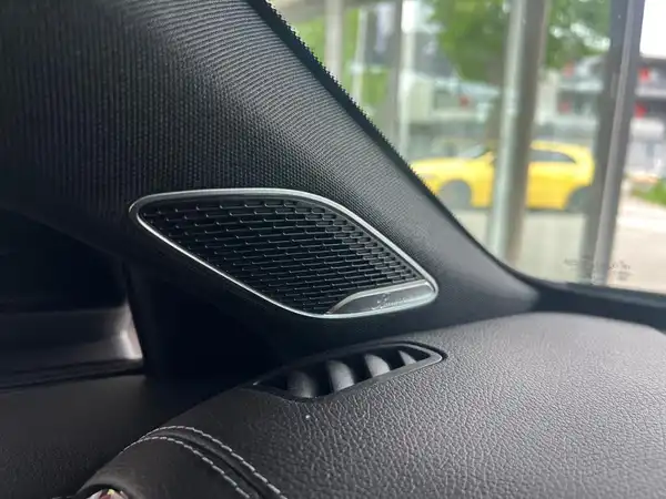 MERCEDES-BENZ A 35 4M (24/30)