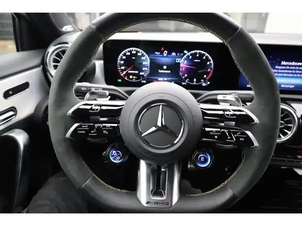 MERCEDES-BENZ A 45 S 4M+ (12/26)