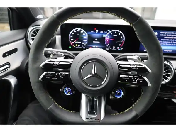 MERCEDES-BENZ A 45 S 4M+ (13/26)