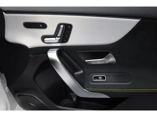 MERCEDES-BENZ A 45 S 4M+ (20/26)