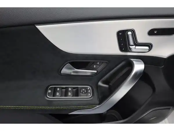 MERCEDES-BENZ A 45 S 4M+ (10/26)