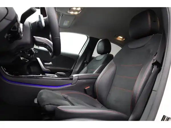 MERCEDES-BENZ A 250 Lim. (23/25)