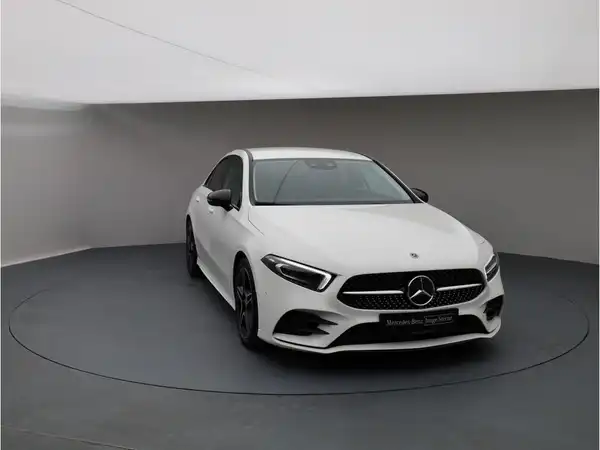MERCEDES-BENZ A 250 Lim. (8/25)