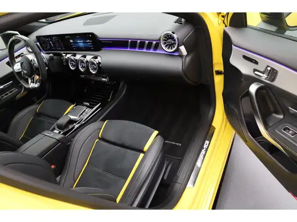 MERCEDES-BENZ A 45 S 4M+ (13/29)