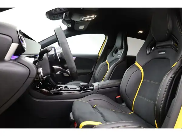 MERCEDES-BENZ A 45 S 4M+ (26/29)