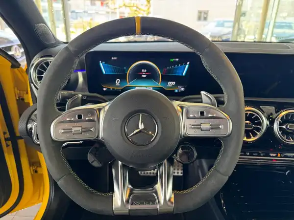MERCEDES-BENZ A 45 S 4M+ (16/20)