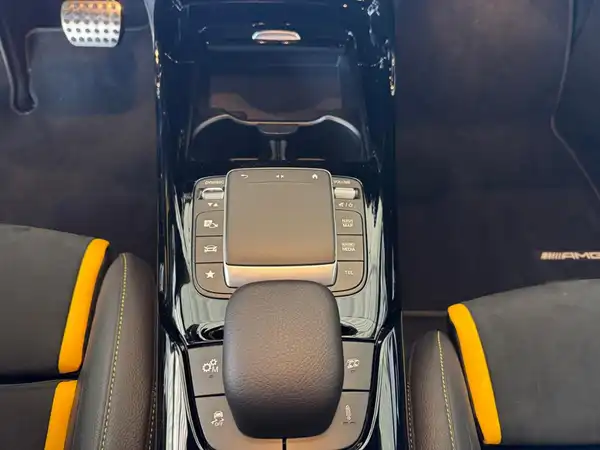 MERCEDES-BENZ A 45 S 4M+ (20/20)