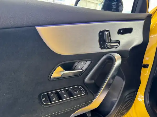 MERCEDES-BENZ A 45 S 4M+ (9/20)