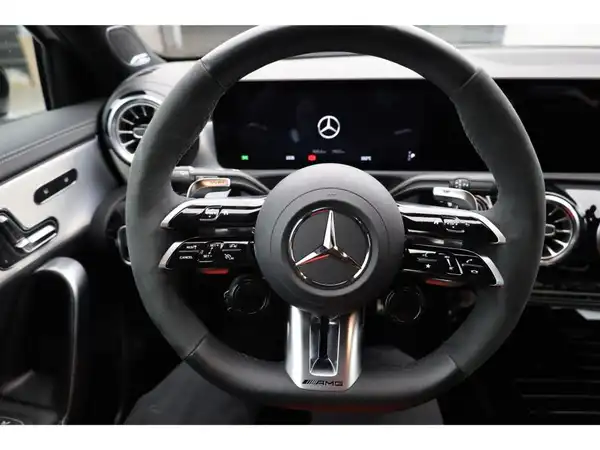 MERCEDES-BENZ A 45 S 4M+ (13/22)