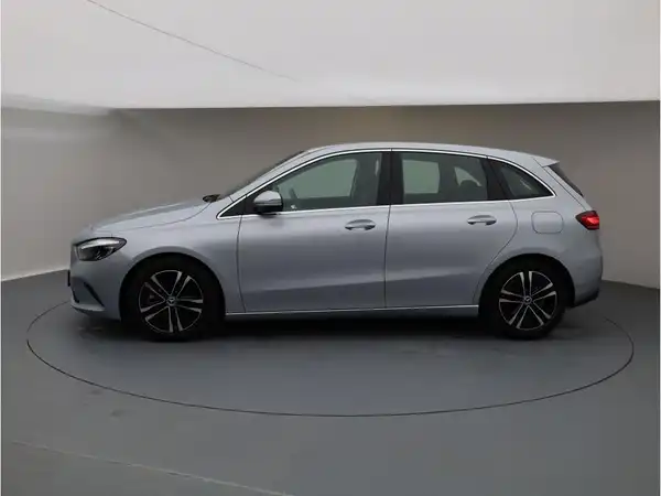 MERCEDES-BENZ B 220 4M (3/23)