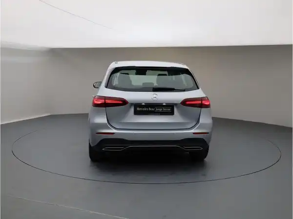 MERCEDES-BENZ B 220 4M (5/23)