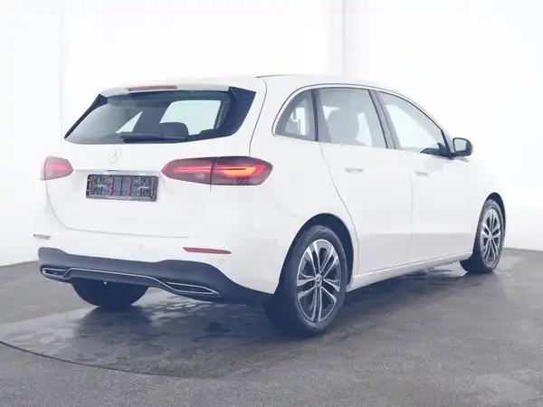 MERCEDES-BENZ B 200 (2/9)