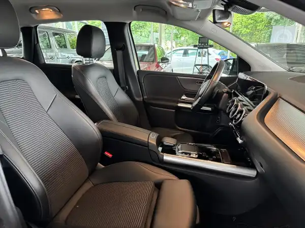 MERCEDES-BENZ B 200 Progressive (13/18)