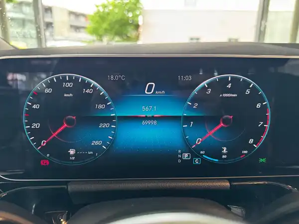 MERCEDES-BENZ B 200 Progressive (16/18)