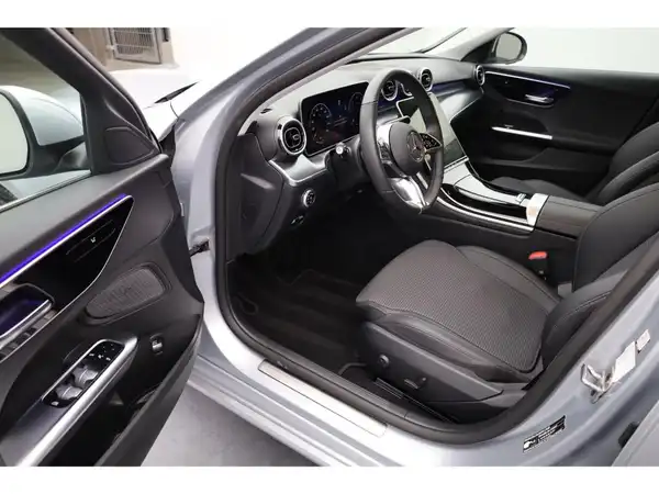 MERCEDES-BENZ C 220 d T (11/25)