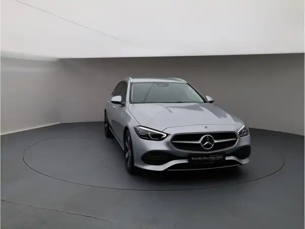 MERCEDES-BENZ C 220 d T (9/25)