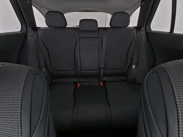 MERCEDES-BENZ C 200 T (8/10)