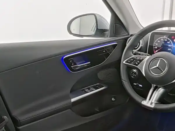 MERCEDES-BENZ C 180 T (9/10)