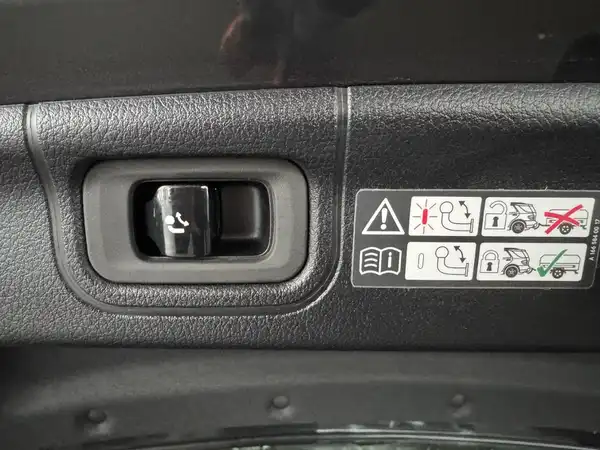 MERCEDES-BENZ C 200 d (12/20)