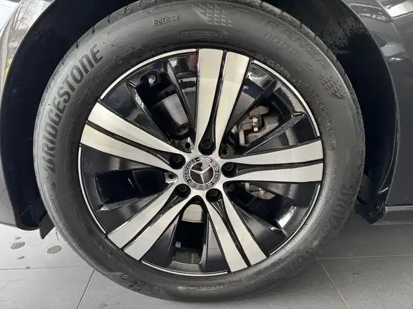 MERCEDES-BENZ C 200 d (20/20)