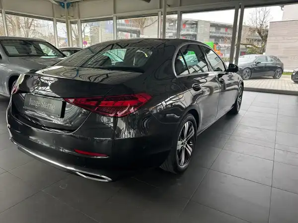 MERCEDES-BENZ C 200 d (5/20)