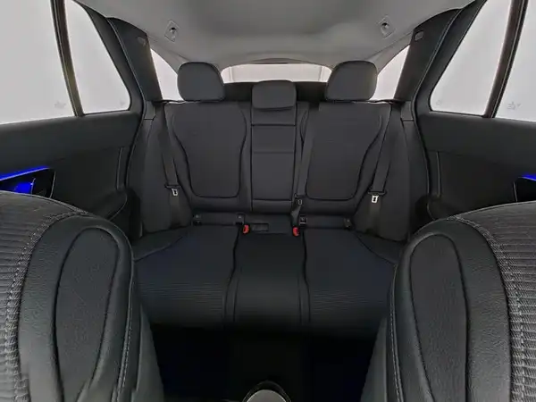 MERCEDES-BENZ C 220 d T (8/10)