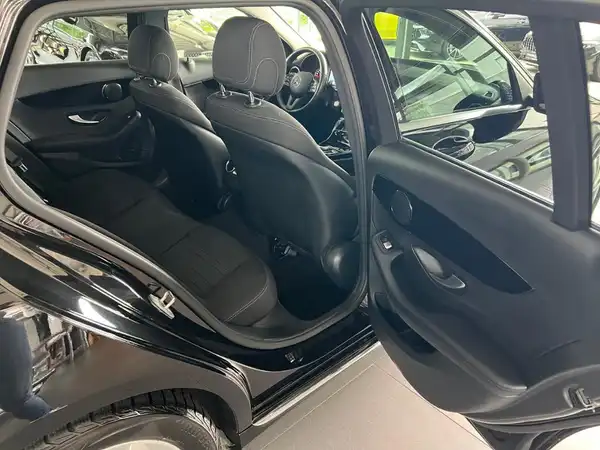 MERCEDES-BENZ C 200 T (11/23)