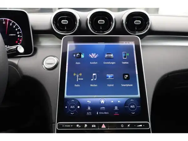 MERCEDES-BENZ C 300 e T (22/26)